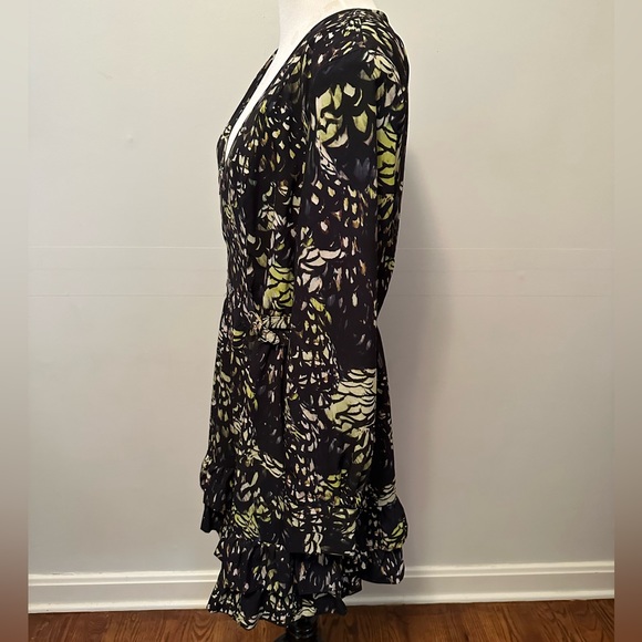 NWT Marciano Dress - Picture 3 of 10